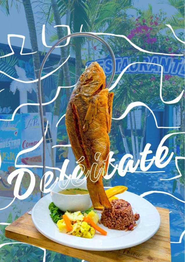 Restaurante Y Hotel “La Pesca” Puerto Barrios Luaran gambar